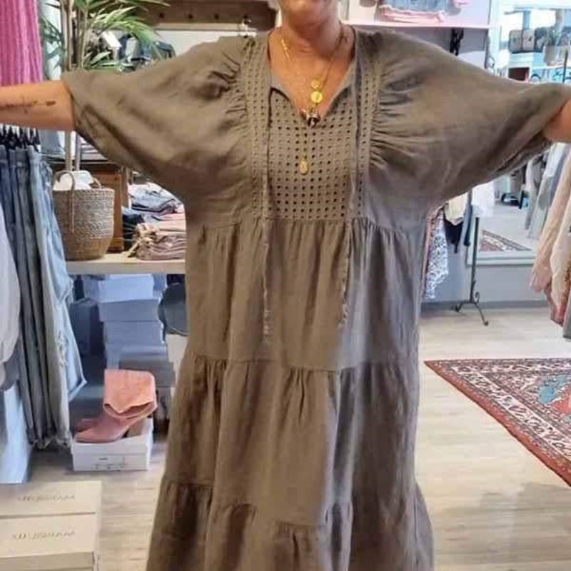 Mehrlagiges, einfarbiges, langes Kleid mit V-Ausschnitt und halben Ärmeln für Damen
